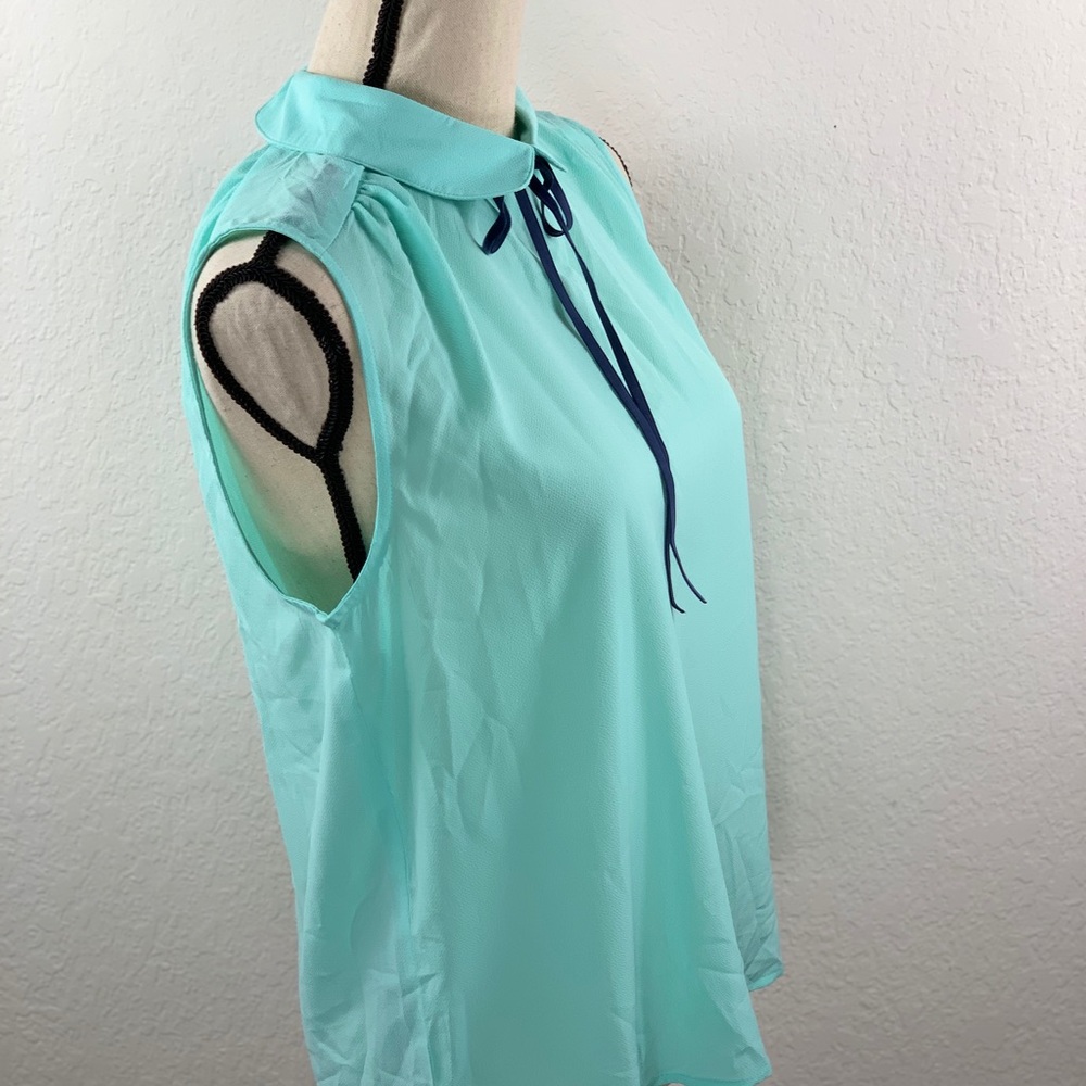 NWOT ModCloth mint collared blouse - Picture 4 of 6